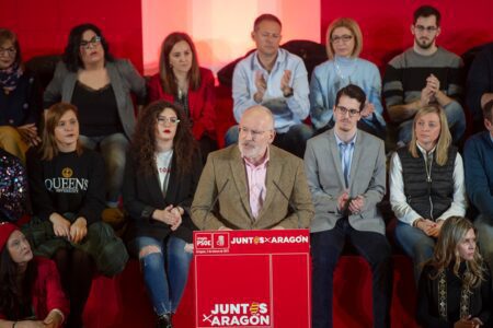 Look to Spain for proof progressive politics works, Timmermans tells packed Zaragoza rally