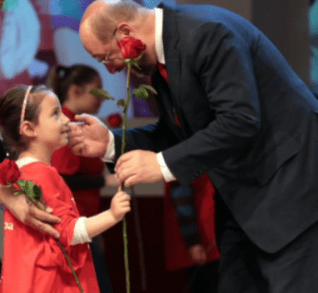 Martin Schulz pledges to fight for children’s rights as Commission  President