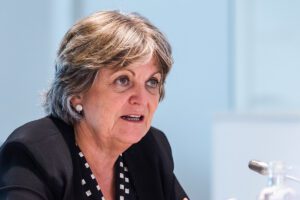 No region, no person left behind with Elisa Ferreira