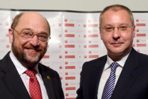 PES Congratulates Schulz on Historic 2nd Term as Parliament  President