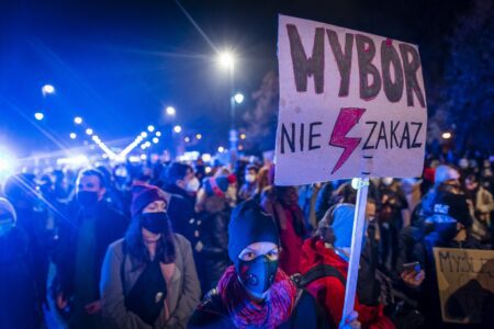 PES decries state violence in Poland and calls for defence of democracy