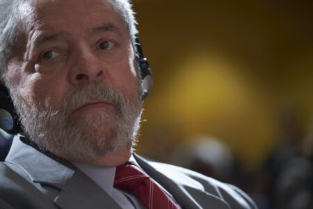 PES leader calls for a fair trial for Lula da Silva