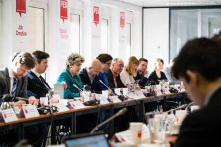 PES president congratulates SPD for securing German support for eurozone reform