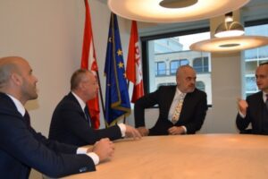 PES president meets Albanian prime minister in Brussels