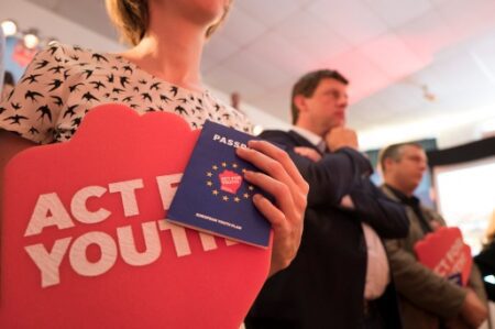 PES regrets inconsistency of European Commission on Youth  Guarantee