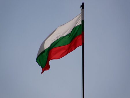 PES sees demand for social justice in Bulgaria, welcomes consolidation of the Left vote