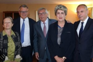 PES to Juncker: Europe needs social protection