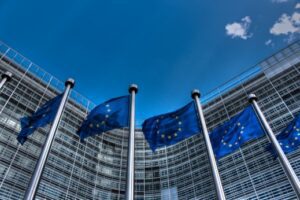 PES welcomes Commission proposals for EMU