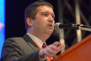 PES welcomes Hamáček as new ČSSD chairman