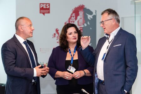 PES welcomes efforts by progressive EU Commissioners to establish EU unemployment scheme