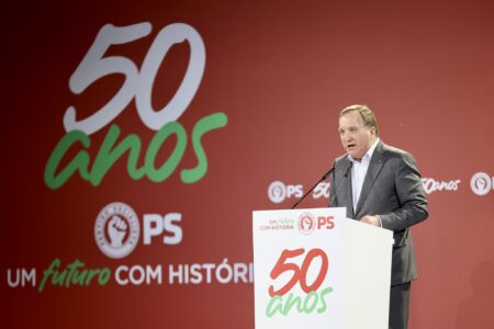 PES President Stefan Löfven speaking at the PS event in Porto, Portugal