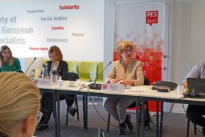 Meeting Chair and President of FEPS, Maria João Rodrigues (centre), and to her right Margarida Marques MEP, at the PES Financial and Economic Network