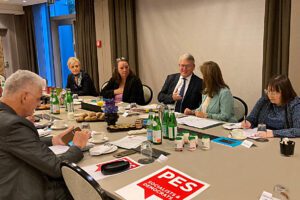 Pictured near side: German State Secretary Rolf Schmachtenberg, far side from right: ETUC General Secretary Esther Lynch, meeting Chair Portuguese Minister Ana Mendes Godinho, European Commissioner Nicolas Schmit, and MEP Agnes Jongerius