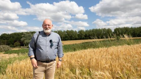 PES defends Timmermans’ Green Deal and sustainable farming against far-right propaganda