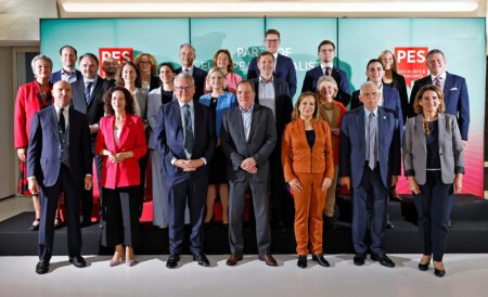 European Commission Executive Vice-President-designate for People, Skills and Preparedness Roxana Mînzatu (front row, second from left), European Commission Executive Vice-President-designate for a Clean, Just and Competitive Transition Teresa Ribera (front row, first from right), European Commissioner-designate for Energy and Housing Dan Jørgensen (second row, second from left) and European Commissioner-designate for Intergenerational Fairness, Youth, Culture and Sport Glenn Micallef (second row, second from right) join PES President Stefan Löfven, PES Secretary General Giacomo Filibeck and other high-level figures at the PES European Council preparation meeting in Brussels, Belgium, last month.