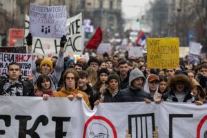 PES: Full support for Serbian people and opposition fighting for European values